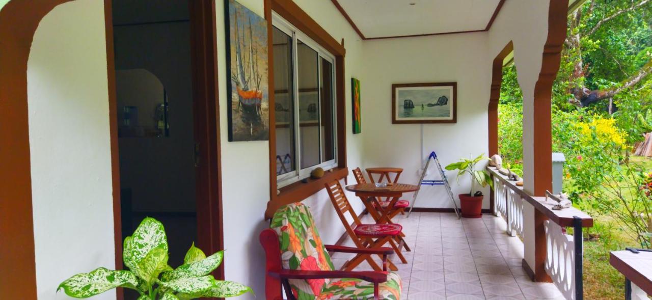 Dan Zoranz Self Catering Guest House ลาดิก ภายนอก รูปภาพ