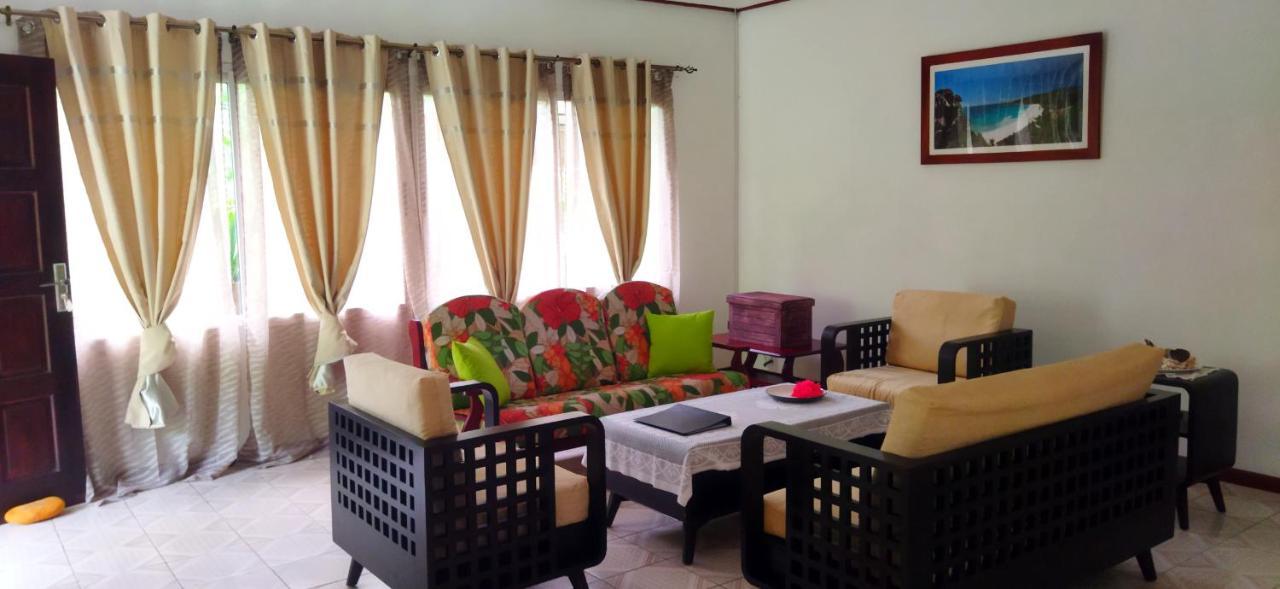 Dan Zoranz Self Catering Guest House ลาดิก ภายนอก รูปภาพ