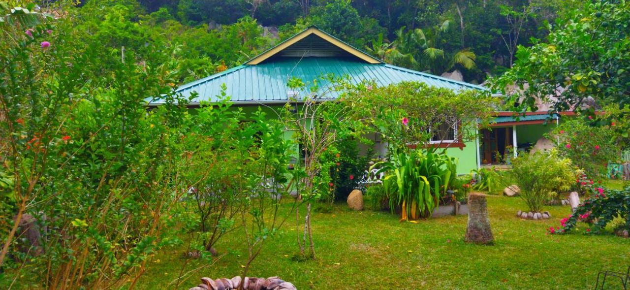 Dan Zoranz Self Catering Guest House ลาดิก ภายนอก รูปภาพ